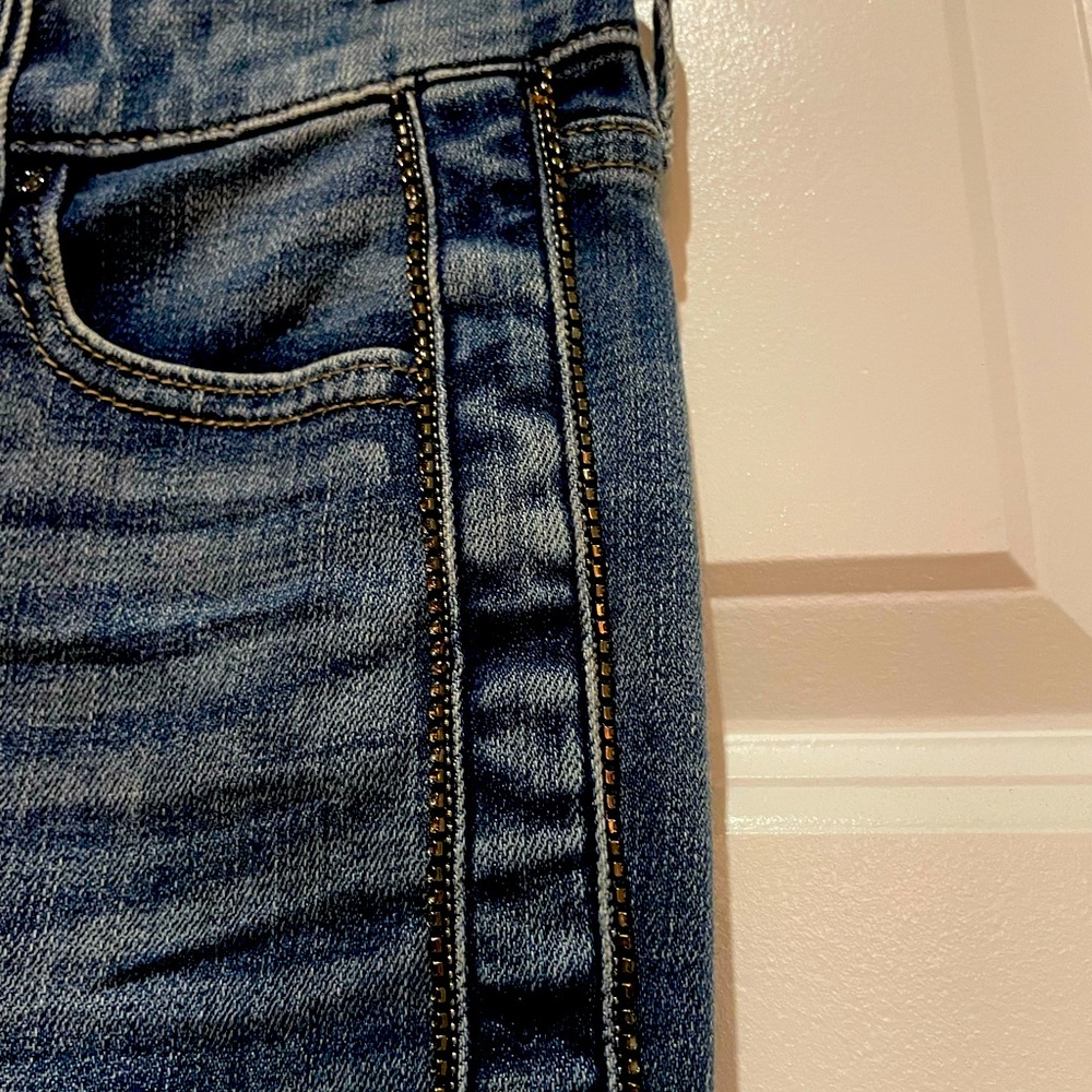 NWOT White House Black Market beaded ankle jean